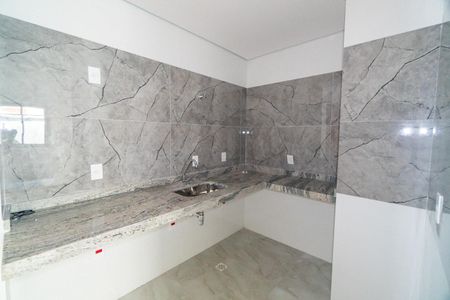 Apartamento à venda com 28m², 1 quarto e sem vaga Apartamento à venda com 28m², 1 quarto e sem vagaSala/Cozinha