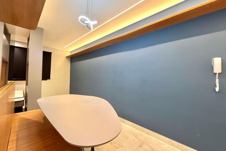 Studio à venda com 28m², 1 quarto e sem vaga Studio à venda com 28m², 1 quarto e sem vagaSala