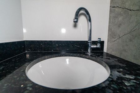 Apartamento à venda com 28m², 1 quarto e sem vaga Apartamento à venda com 28m², 1 quarto e sem vagaBanheiro Detalhe