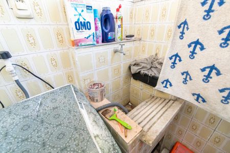 Casa à venda com 400m², 6 quartos e 2 vagasCasa 4 - Área de serviço