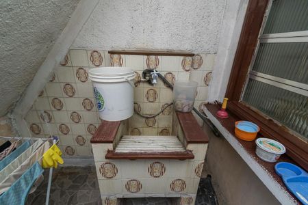 Casa à venda com 400m², 6 quartos e 2 vagasCasa 1 -  Área de serviço