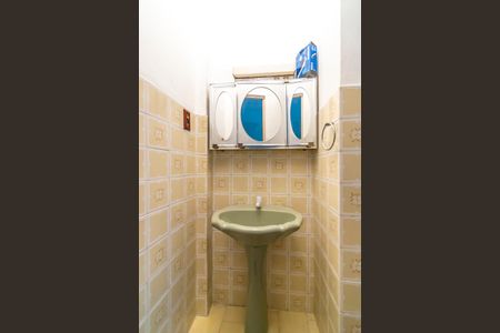 Casa à venda com 400m², 6 quartos e 2 vagasCasa 3 - Banheiro