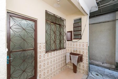 Casa à venda com 400m², 6 quartos e 2 vagasCasa 2 - Área de serviço