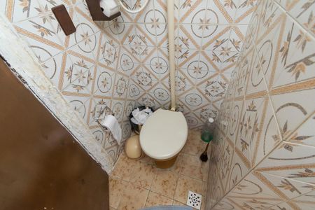 Casa à venda com 400m², 6 quartos e 2 vagasCasa 1 -  Banheiro social