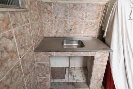 Casa à venda com 400m², 6 quartos e 2 vagasCasa - Quintal dos fundos