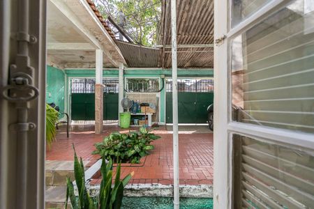 Casa à venda com 400m², 6 quartos e 2 vagasCasa 1 - Vista do Quarto 1