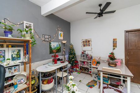 Casa à venda com 400m², 6 quartos e 2 vagasCasa 5 - Sala