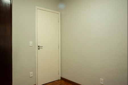 Casa para alugar com 1100m², 8 quartos e 8 vagasCasa 2 - Quarto 1