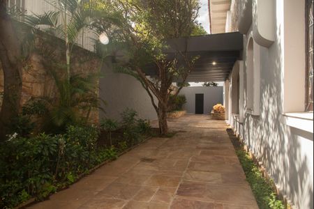 Casa para alugar com 1100m², 8 quartos e 8 vagasJardim