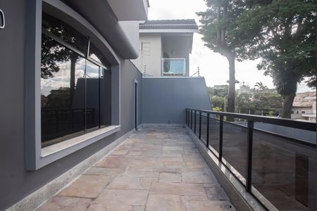 Casa para alugar com 1100m², 8 quartos e 8 vagasÁrea Externa