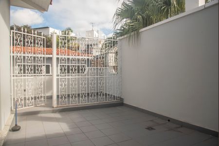 Casa para alugar com 1100m², 8 quartos e 8 vagasVaranda da Suíte 6