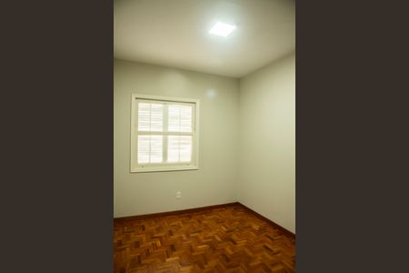 Casa para alugar com 1100m², 8 quartos e 8 vagasCasa 2 - Quarto 1