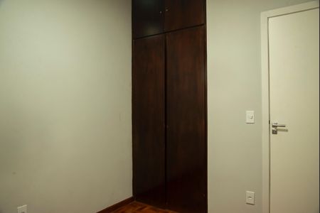 Casa para alugar com 1100m², 8 quartos e 8 vagasCasa 2 - Quarto 1