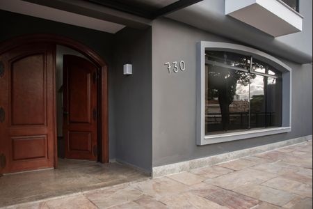 Casa para alugar com 1100m², 8 quartos e 8 vagasÁrea Externa