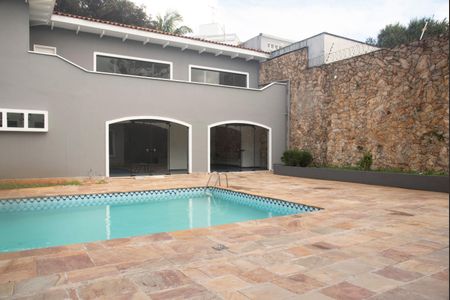 Casa para alugar com 1100m², 8 quartos e 8 vagasCasa 1 - Vista da Sala 2