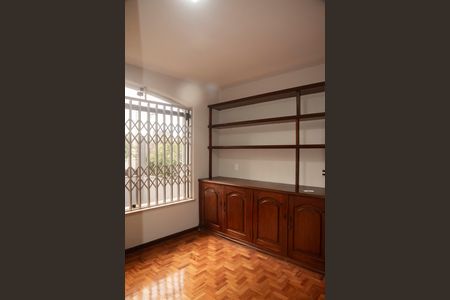 Casa para alugar com 1100m², 8 quartos e 8 vagasCasa 1 - Escritório