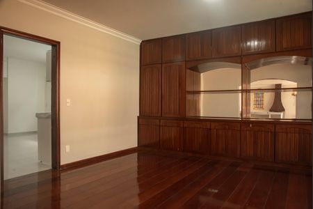 Casa para alugar com 1100m², 8 quartos e 8 vagasCasa 1 - Copa