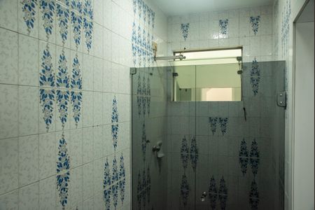 Casa para alugar com 1100m², 8 quartos e 8 vagasBanheiro da Piscina 2