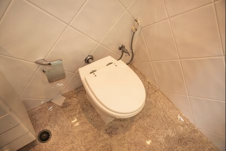 Casa para alugar com 1100m², 8 quartos e 8 vagasCasa 1 - Banheiro da Suíte 3