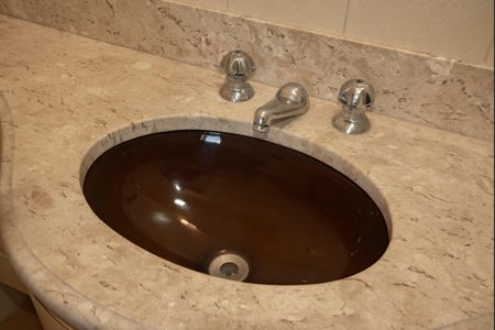 Casa para alugar com 1100m², 8 quartos e 8 vagasCasa 1 - Banheiro da Suíte 1