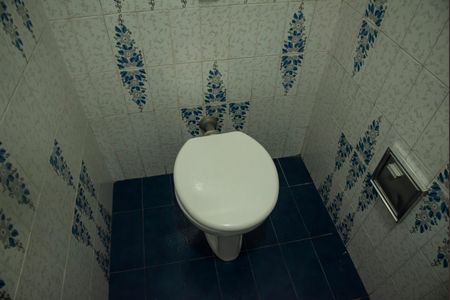 Casa para alugar com 1100m², 8 quartos e 8 vagasBanheiro da Piscina 2