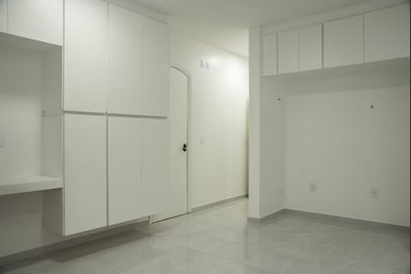 Casa para alugar com 1100m², 8 quartos e 8 vagasCasa 1 - Cozinha