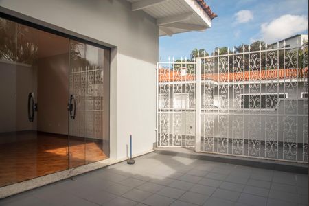 Casa para alugar com 1100m², 8 quartos e 8 vagasVaranda da Suíte 6