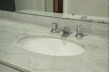 Casa para alugar com 1100m², 8 quartos e 8 vagasCasa 1 - Banheiro da Suíte 2