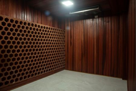 Casa para alugar com 1100m², 8 quartos e 8 vagasAdega