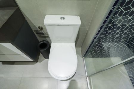 Apartamento à venda com 246m², 3 quartos e 2 vagas Apartamento à venda com 246m², 3 quartos e 2 vagasBanheiro Social