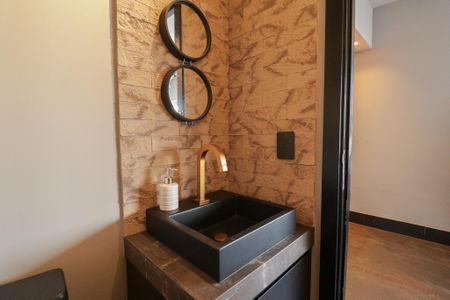 Apartamento à venda com 246m², 3 quartos e 2 vagas Apartamento à venda com 246m², 3 quartos e 2 vagasLavabo 2