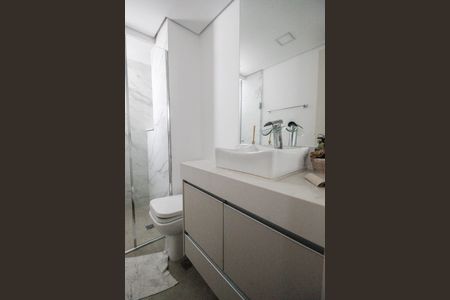 Apartamento à venda com 150m², 3 quartos e 2 vagas Apartamento à venda com 150m², 3 quartos e 2 vagasBanheiro