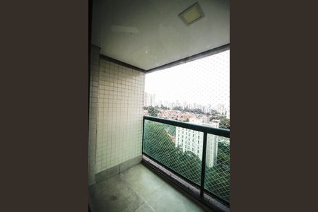 Apartamento à venda com 150m², 3 quartos e 2 vagas Apartamento à venda com 150m², 3 quartos e 2 vagasVaranda
