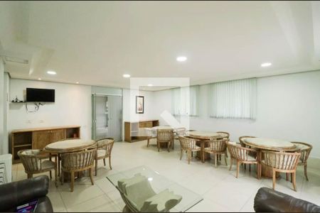 Apartamento à venda com 150m², 3 quartos e 2 vagas Apartamento à venda com 150m², 3 quartos e 2 vagasÁrea comum