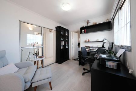 Apartamento à venda com 100m², 3 quartos e 1 vagaEscritório