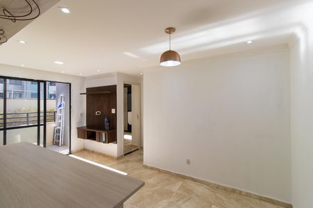 Apartamento para alugar com 54m², 2 quartos e 1 vaga Apartamento para alugar com 54m², 2 quartos e 1 vagaSala/Cozinha