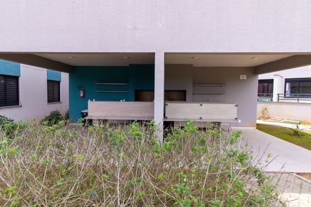 Apartamento para alugar com 54m², 2 quartos e 1 vaga Apartamento para alugar com 54m², 2 quartos e 1 vagaÁrea comum - Churrasqueira