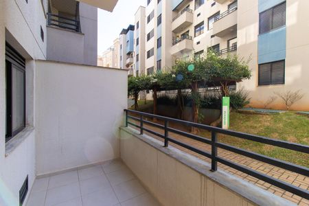 Apartamento para alugar com 54m², 2 quartos e 1 vaga Apartamento para alugar com 54m², 2 quartos e 1 vagaVaranda da Sala/Cozinha
