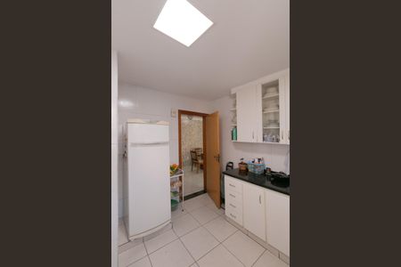 Apartamento à venda com 180m², 4 quartos e 3 vagasCozinha