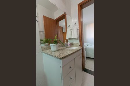 Apartamento à venda com 180m², 4 quartos e 3 vagasBanheiro Social