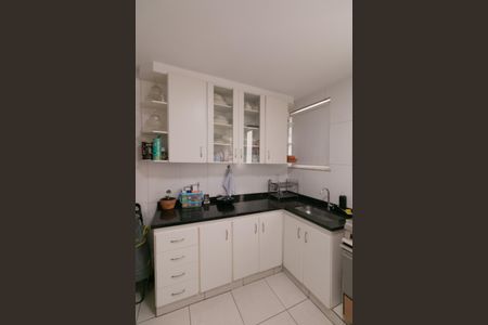 Apartamento à venda com 180m², 4 quartos e 3 vagasCozinha