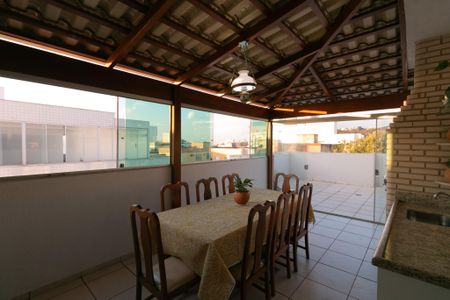 Apartamento à venda com 180m², 4 quartos e 3 vagasArea comum