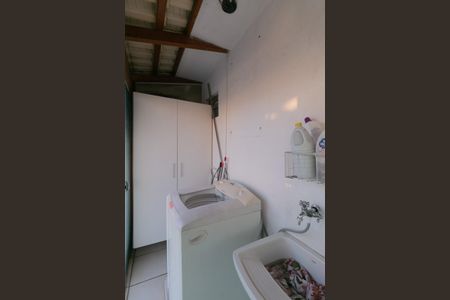 Apartamento à venda com 180m², 4 quartos e 3 vagasLavanderia