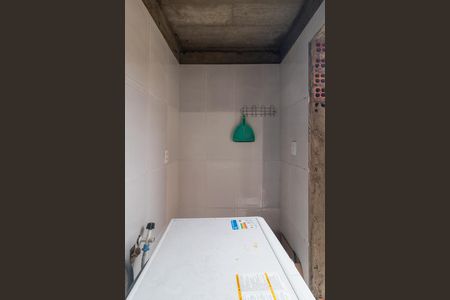 Casa à venda com 100m², 2 quartos e 2 vagas Casa à venda com 100m², 2 quartos e 2 vagasÁrea de Serviço