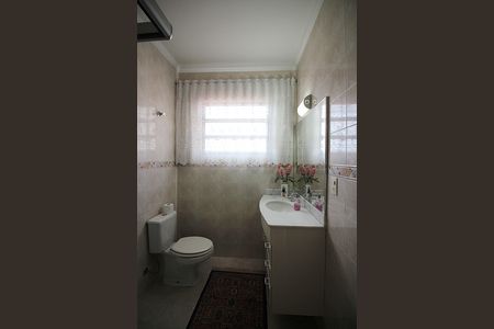 Casa à venda com 188m², 3 quartos e 4 vagasBanheiro Social