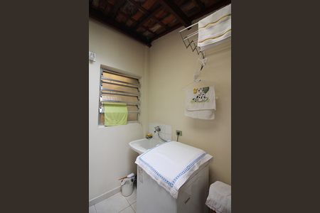 Casa à venda com 188m², 3 quartos e 4 vagasÁrea de Serviço