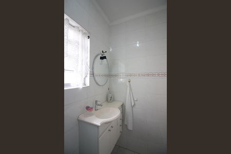 Casa à venda com 188m², 3 quartos e 4 vagasQuarto 3 - Suíte Banheiro
