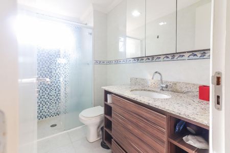 Apartamento à venda com 82m², 3 quartos e 2 vagas Apartamento à venda com 82m², 3 quartos e 2 vagasBanheiro Social