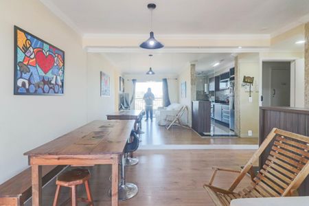 Apartamento à venda com 82m², 3 quartos e 2 vagas Apartamento à venda com 82m², 3 quartos e 2 vagasSala