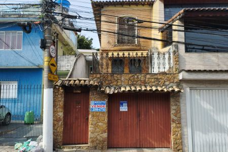 Casa para alugar com 84m², 2 quartos e sem vaga Casa para alugar com 84m², 2 quartos e sem vagaFachada